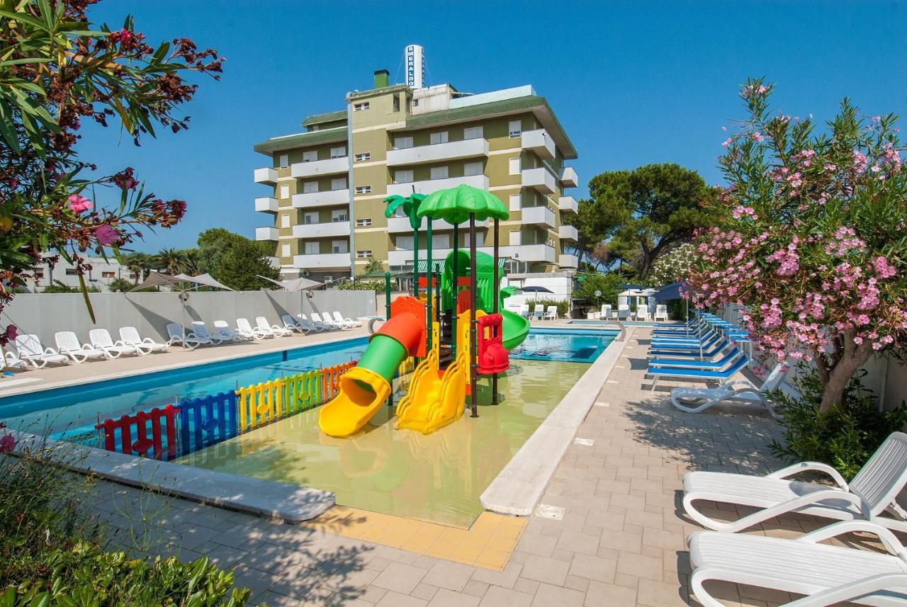 Hotel Smeraldo Giulianova Extérieur photo