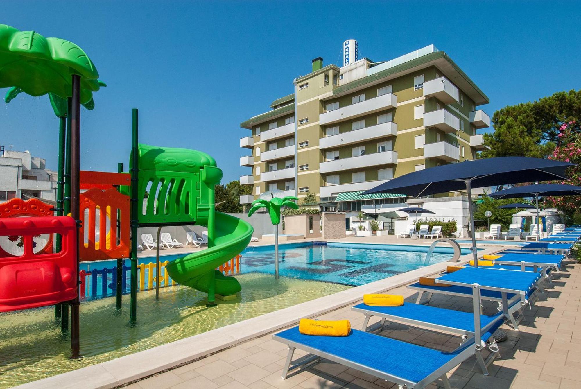Hotel Smeraldo Giulianova Extérieur photo